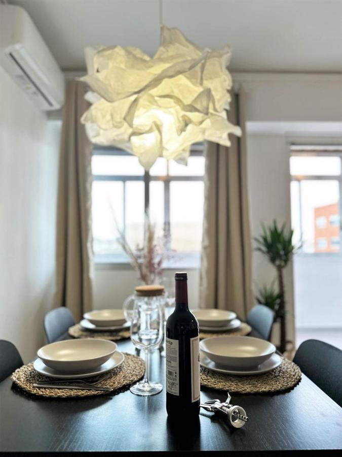 Your Sunny & Spacious Portview Home Valencia Ngoại thất bức ảnh