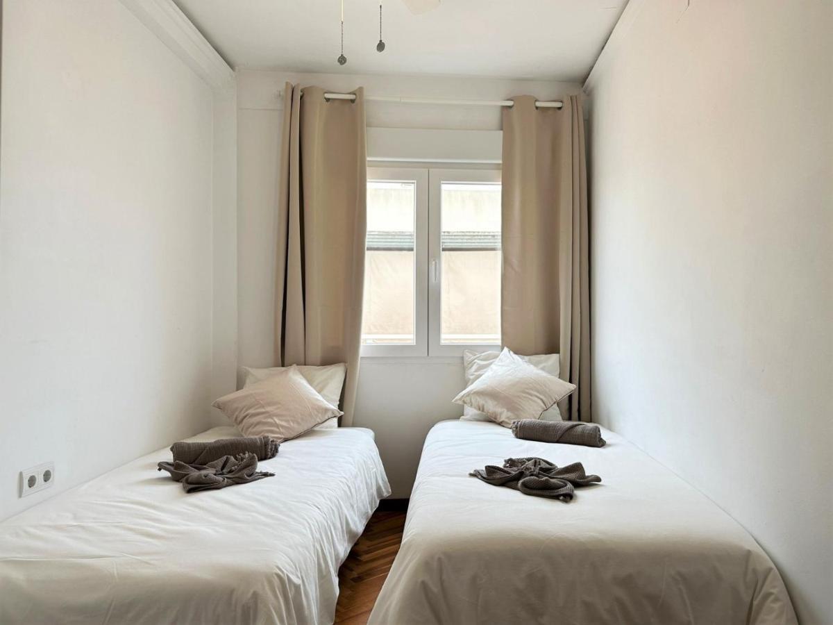 Your Sunny & Spacious Portview Home Valencia Ngoại thất bức ảnh